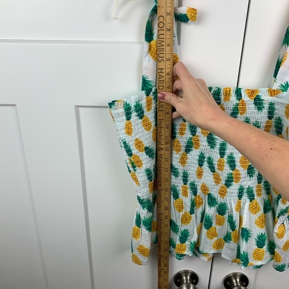 NWT J Crew Factory XL Smocked Tie Shoulder Pineapple Tropical Beach White Blouse - Picture 7 of 7